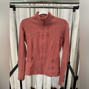 Lululemon taupe pink define jacket.